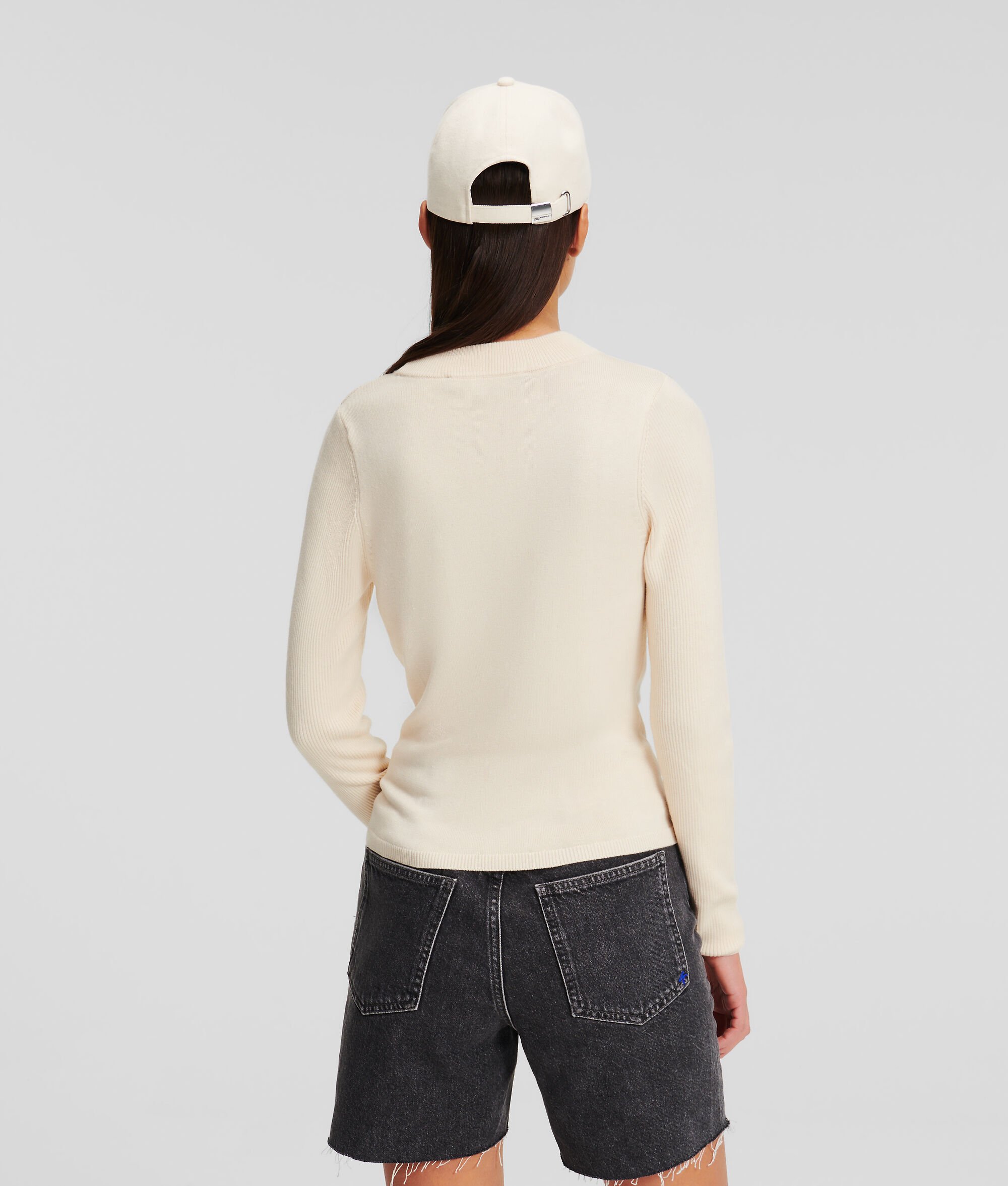 (image for) High-Quality KLJ CUTOUT MOCK NECK JUMPER